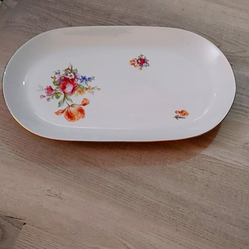 Kahla serving plate